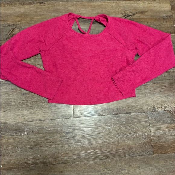 Beyond Yoga Pink Crisscross Back Long Sleeve Crop Athletic Top Size Large - Picture 2 of 8